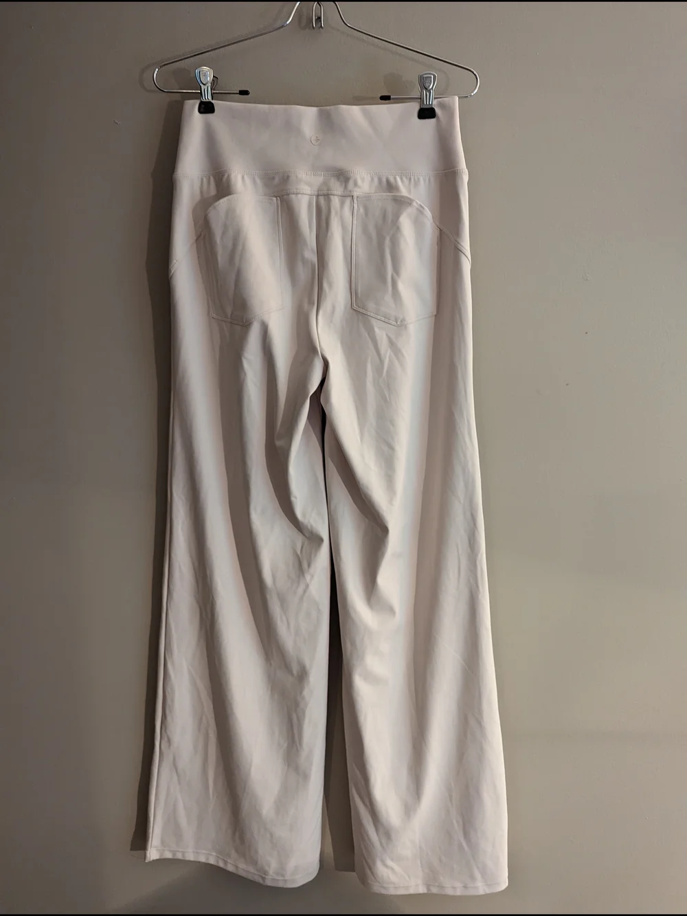 NWOT- Halara DayStretch High Waisted Tummy Control Wide Leg Baggy Yoga Pants
